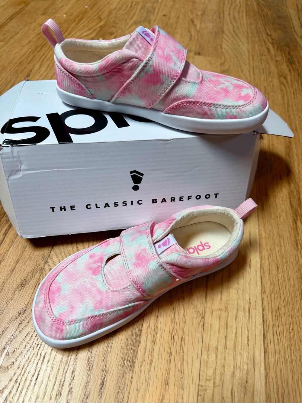 Splays Barefoot EXPLORE Kids Pink Paradise Slip On Shoes Size Y1